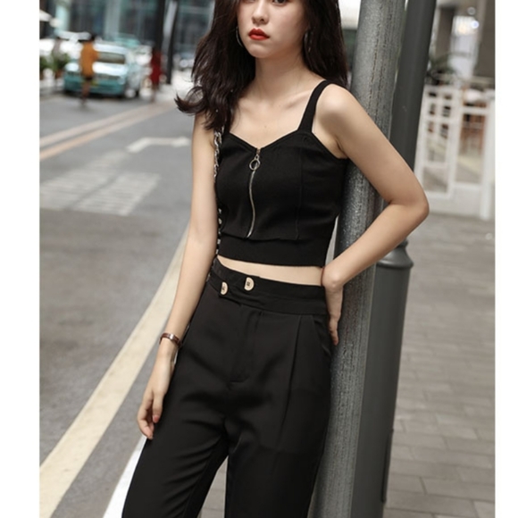 WOMENS BLACK CROP TOP - Picture 4 of 11